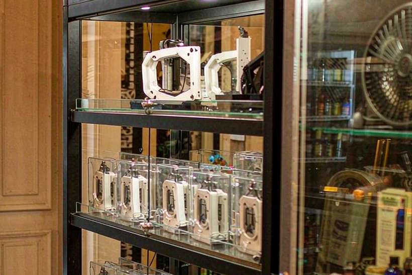Bulk Distribution for VapeCon hardware — small parcel