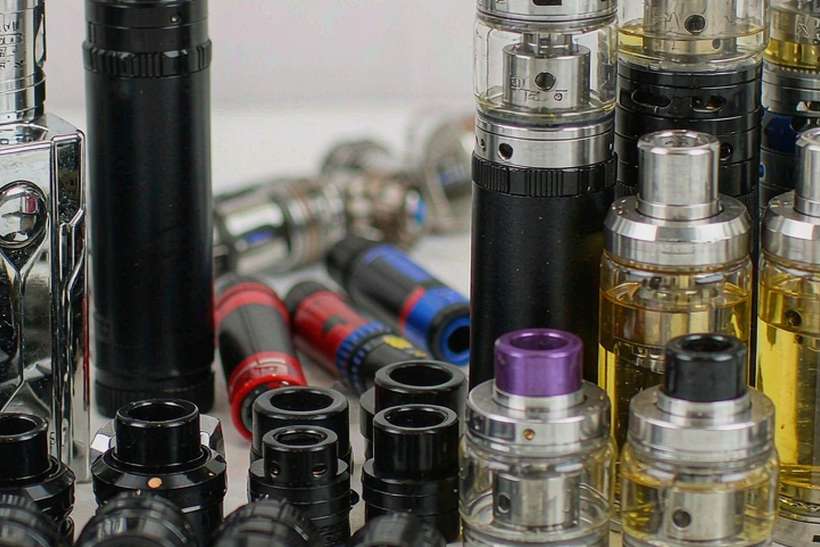 Bulk Distribution for VapeCon products in Brussels — container load