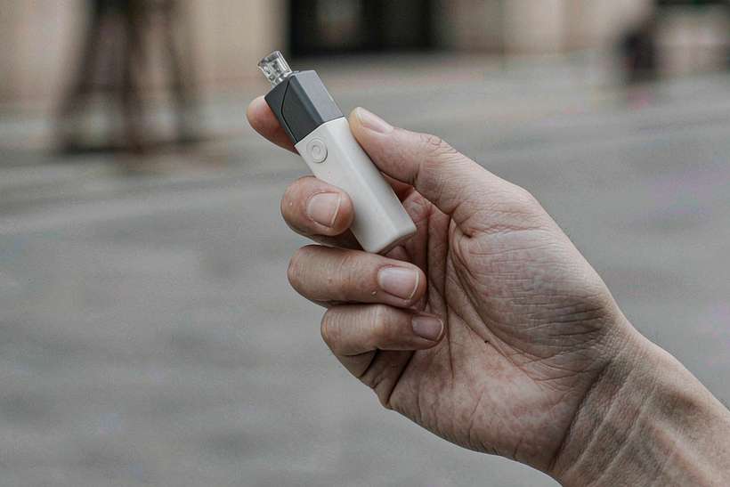 Case Study: VapeCon accessories — US warehouse