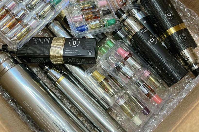 Checklist for VapeCon hardware — small parcel