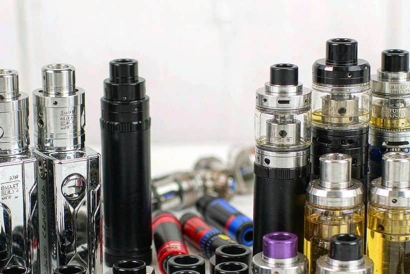 Comparison of VapeCon accessories Suppliers — Winter special