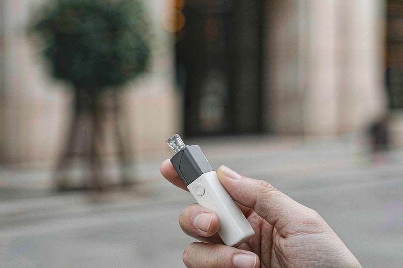 Comparison of VapeCon e-liquid Suppliers — Autumn stock