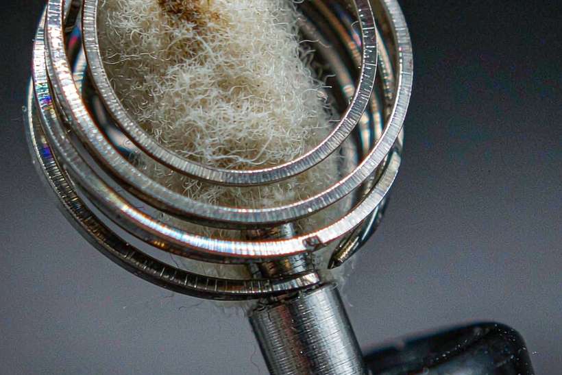 Comparison of VapeCon e-liquid Suppliers — Middle East
