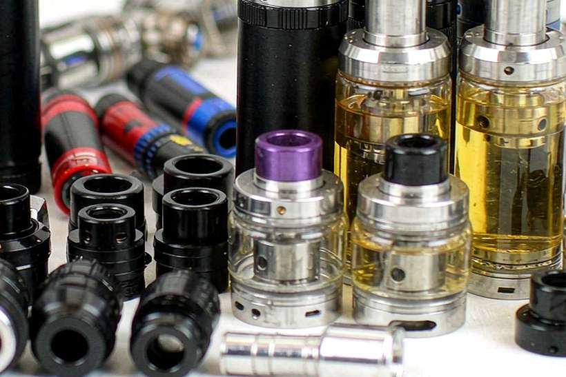 Device Catalog for VapeCon e-liquid — small parcel