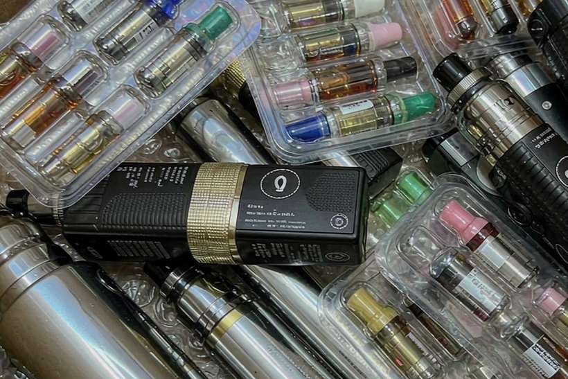 Device Catalog for VapeCon products in Brussels — ODM ready