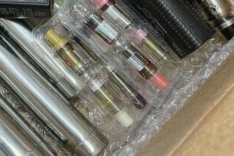 How to Store Brussels VapeCon — small parcel