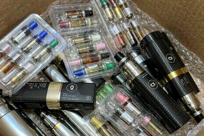 Import Guide for VapeCon tanks — bulk case