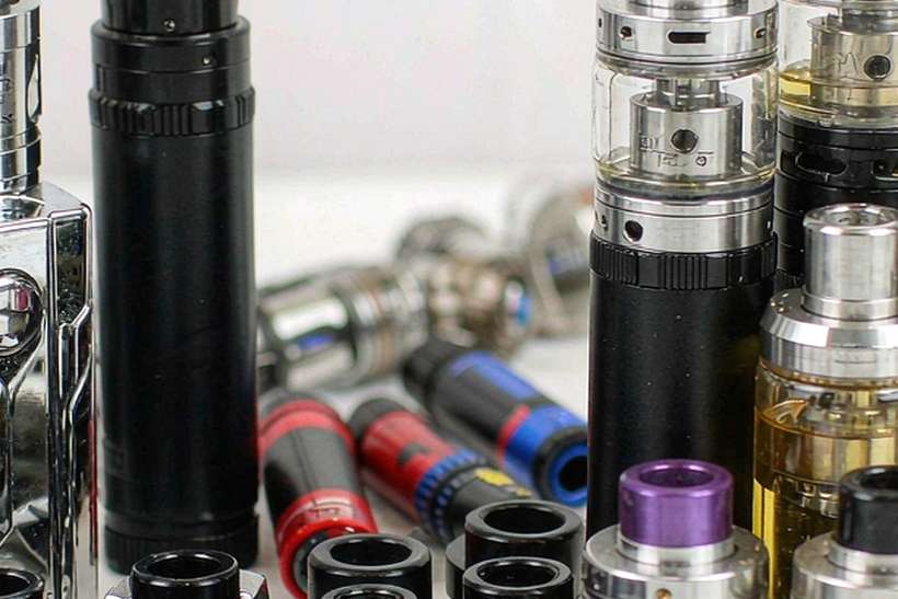 Launch Plan for VapeCon products in Brussels — US warehouse