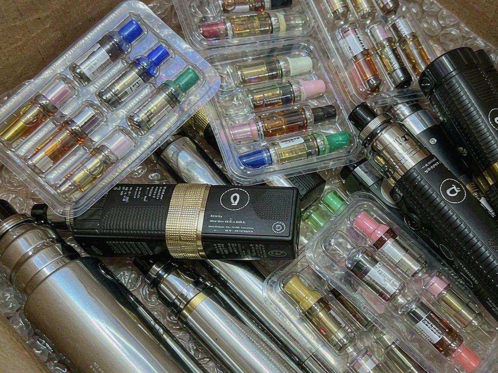 Market Overview of VapeCon kits — with fast shipping