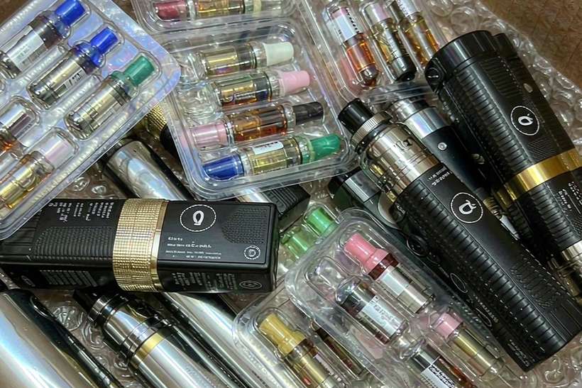 Market Overview of VapeCon tanks — bulk case