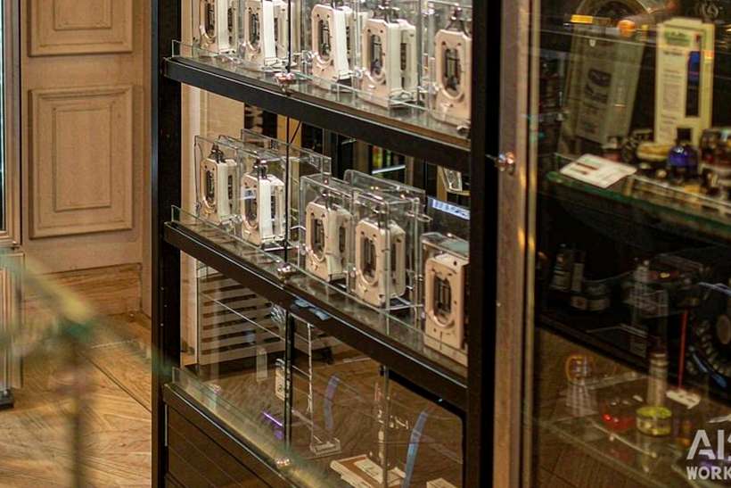 MOQ and Lead Time for VapeCon disposables — bulk case
