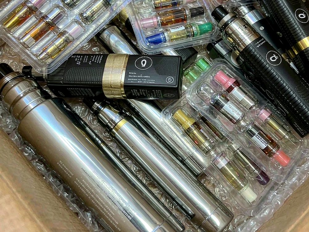 MOQ and Lead Time for VapeCon hardware — premium tier