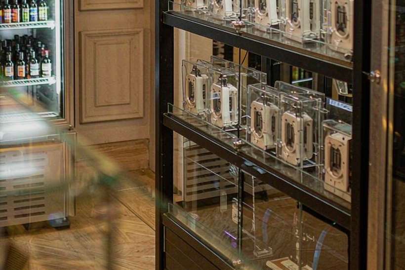 MOQ and Lead Time for VapeCon kits — Autumn stock