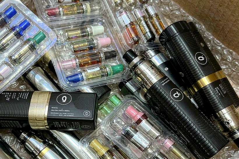 MOQ and Lead Time for VapeCon kits — bulk case