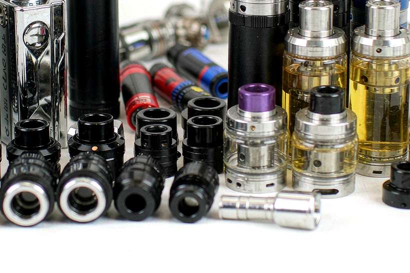 Regional Review of VapeCon accessories — Middle East