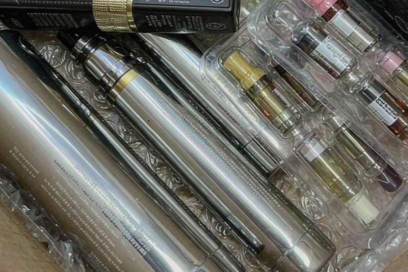 Regional Review of VapeCon accessories — US warehouse