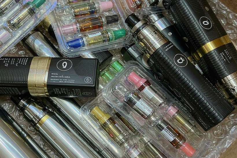 Reseller Guide to VapeCon in Brussels — small parcel