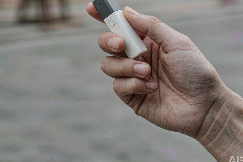 Restocking VapeCon hardware — small parcel