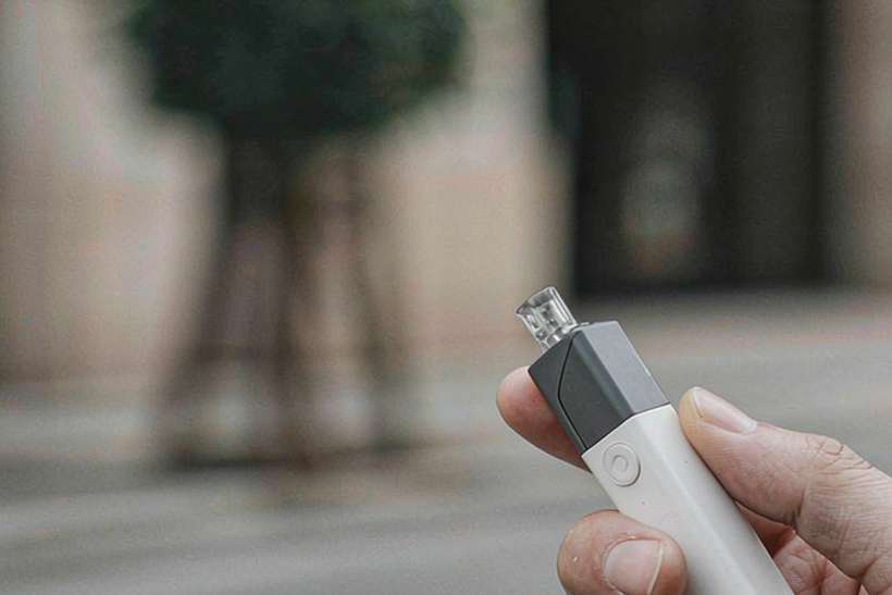 Restocking VapeCon pods — container load