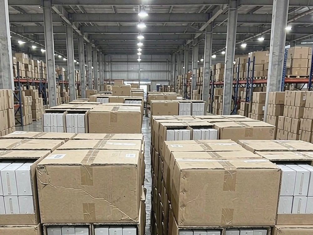 Shipping Guide for VapeCon in Brussels — budget tier