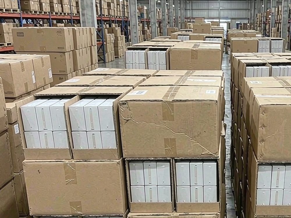 Shipping Guide for VapeCon products in Brussels — bulk case