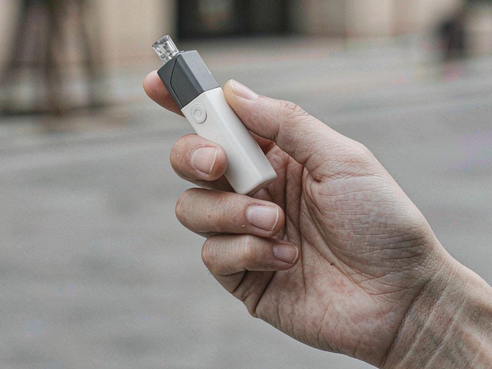 Shipping Guide for VapeCon products in Brussels — premium tier