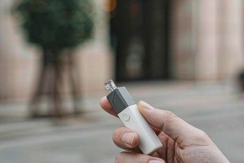 Shipping Guide for VapeCon products in Brussels — US warehouse