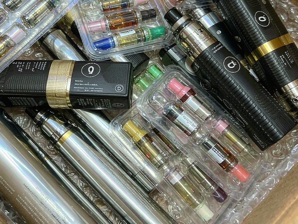 Shipping Guide for VapeCon products in Brussels — verified suppliers
