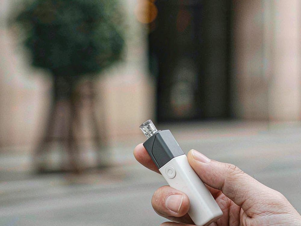 Sourcing Report on VapeCon products in Brussels — bulk case