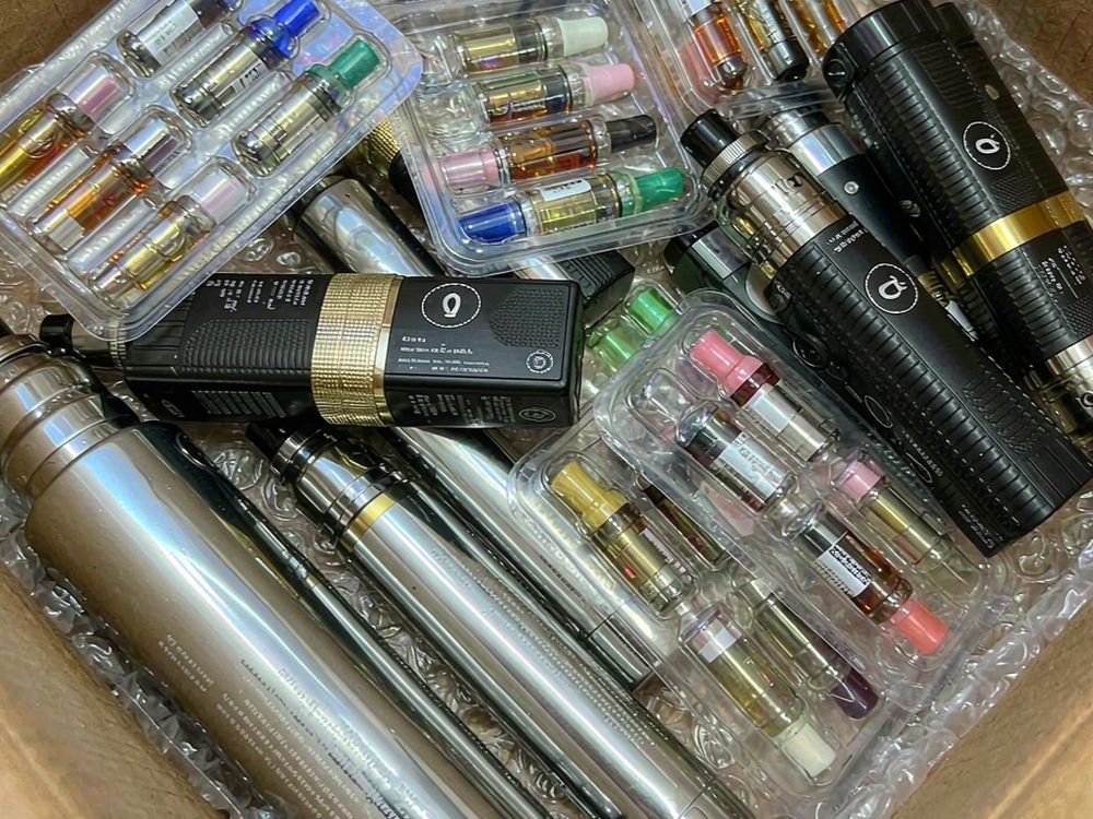 Sourcing Report on VapeCon products in Brussels — wholesale only