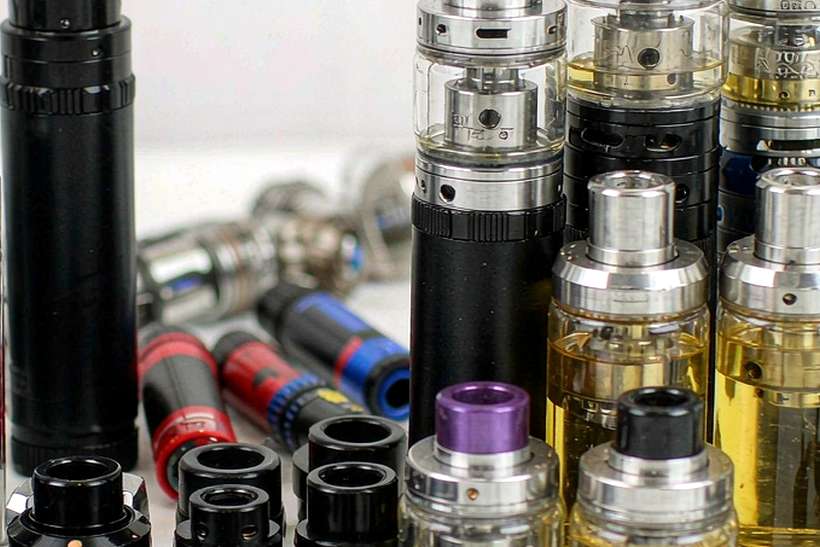 Starter Kit Guide for Brussels VapeCon — small parcel