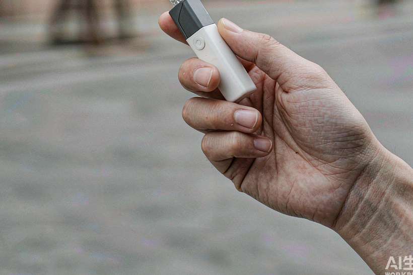 Trend Report on VapeCon hardware — Spring catalog