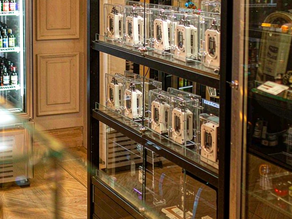 Warehouse Options for VapeCon e-liquid — budget tier