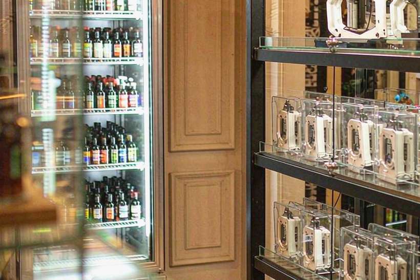 Warehouse Options for VapeCon e-liquid — Spring catalog
