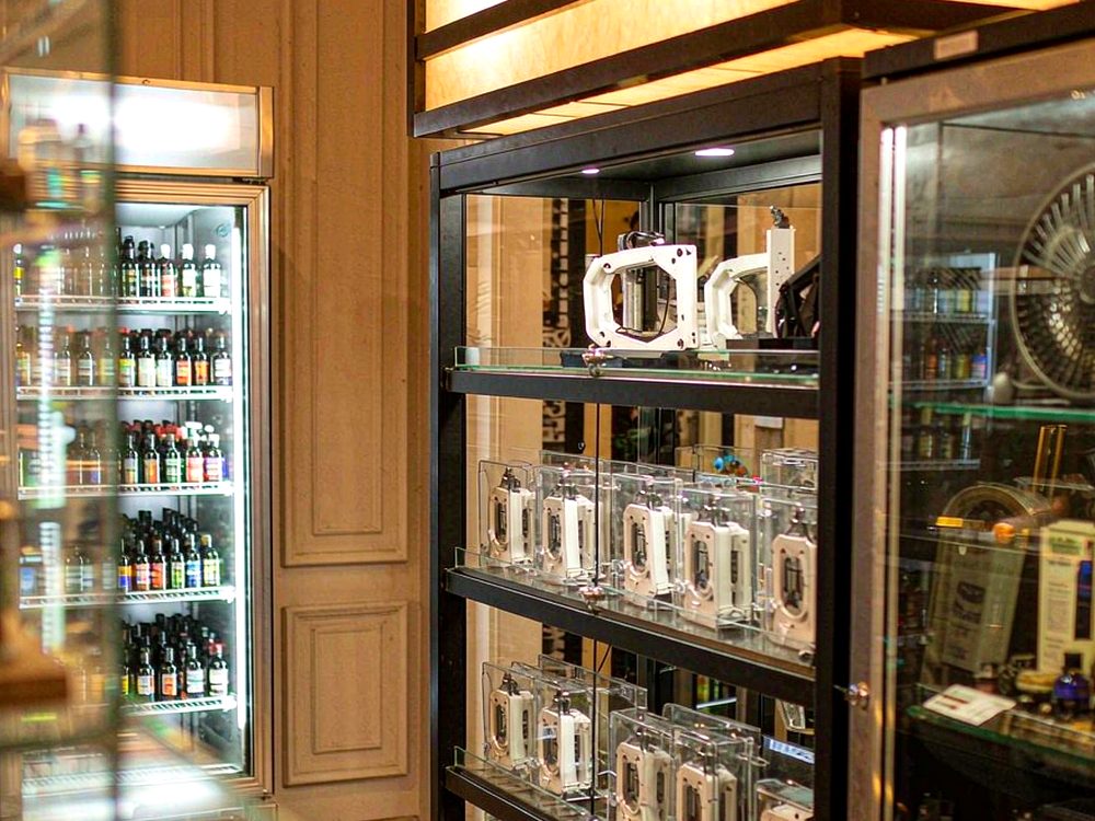Warehouse Options for VapeCon products in Brussels — no minimum MOQ