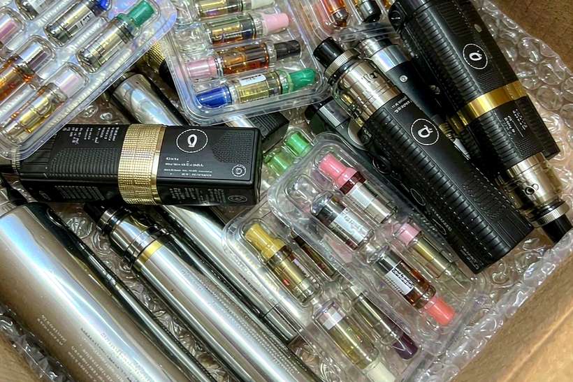 Wholesale VapeCon accessories — Middle East