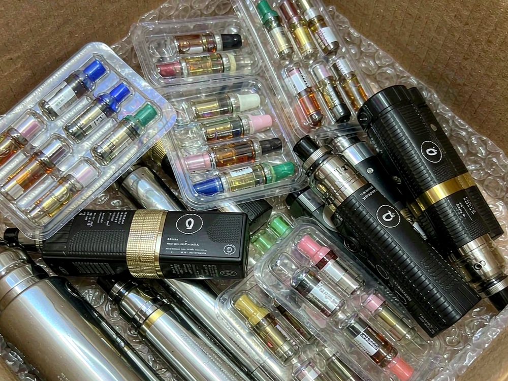 Wholesale VapeCon disposables — budget tier