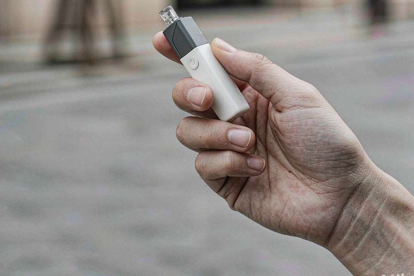 Wholesale VapeCon in Brussels — small parcel