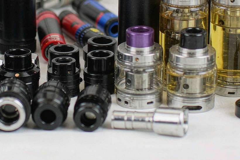 Wholesale VapeCon products in Brussels — small parcel
